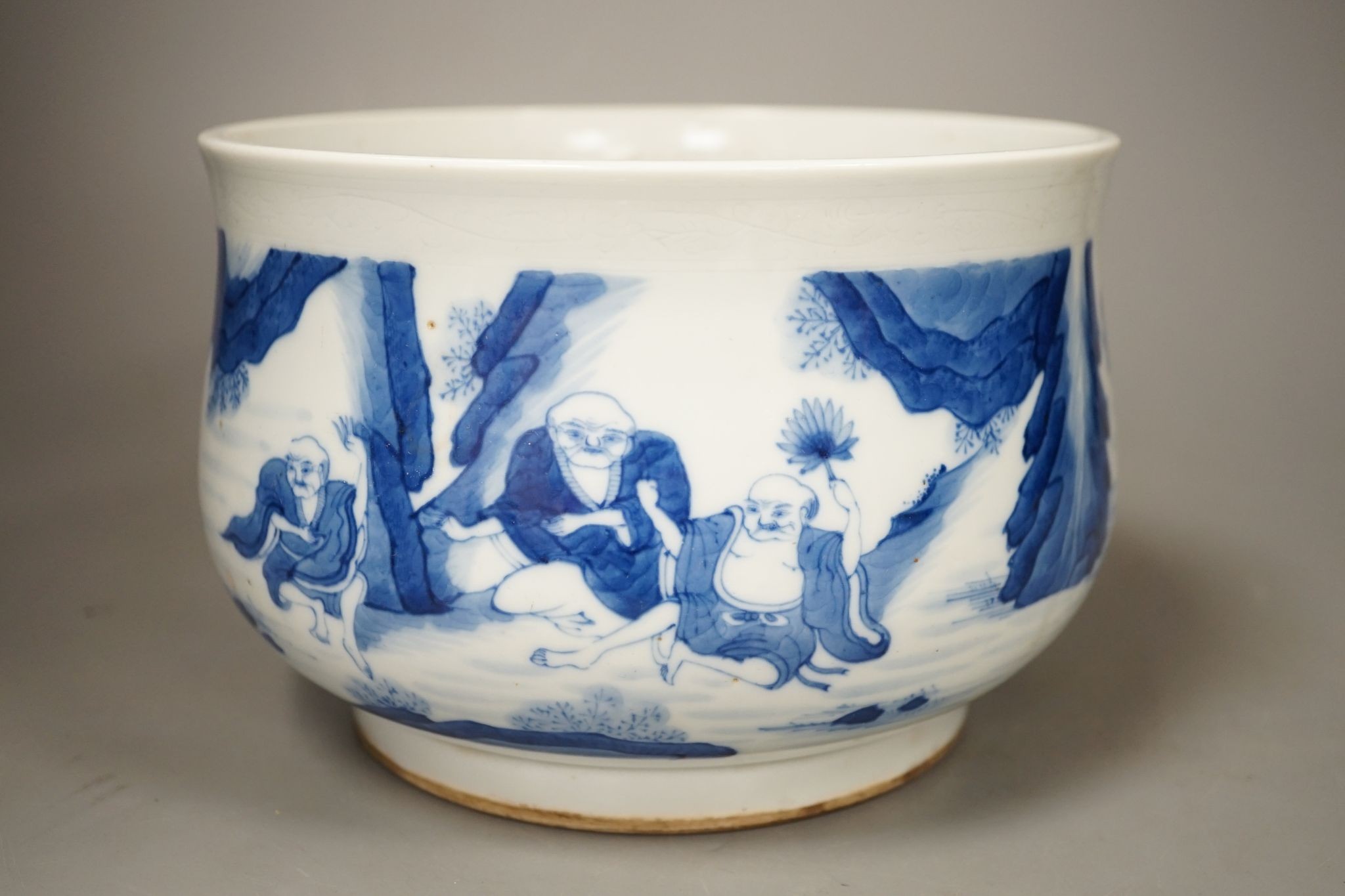 A Chinese blue and white censer, 19cm